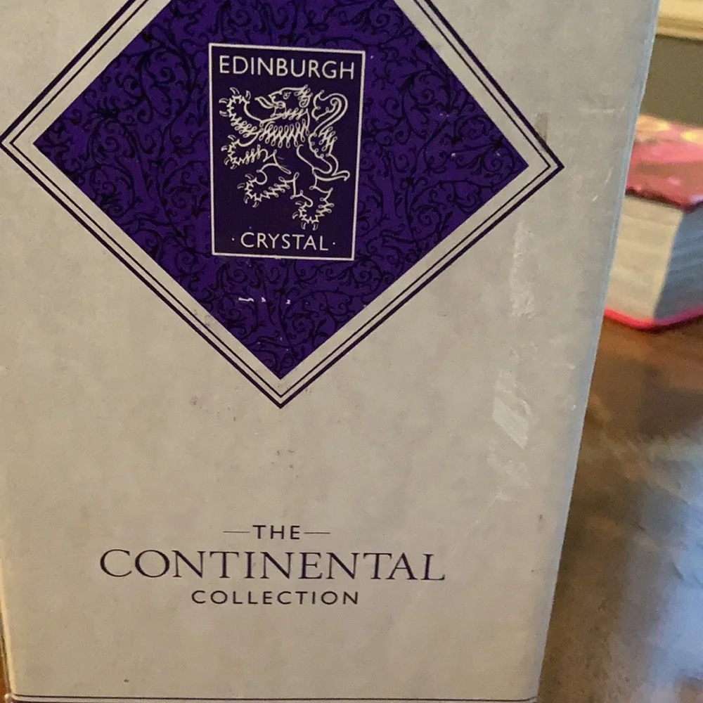 Edinburgh Crystal 5 inch Vase